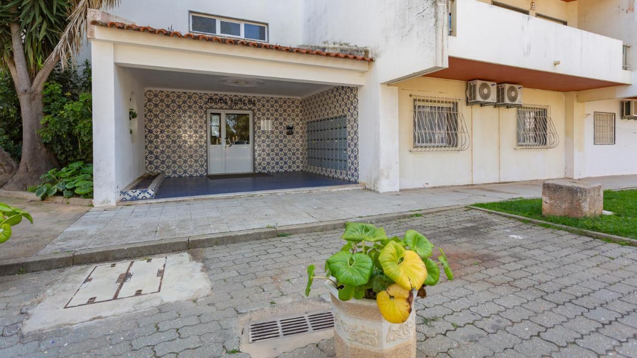 Comfort 1Bdr Apartment W/Pool By Lovelystay Portimao Exterior photo
